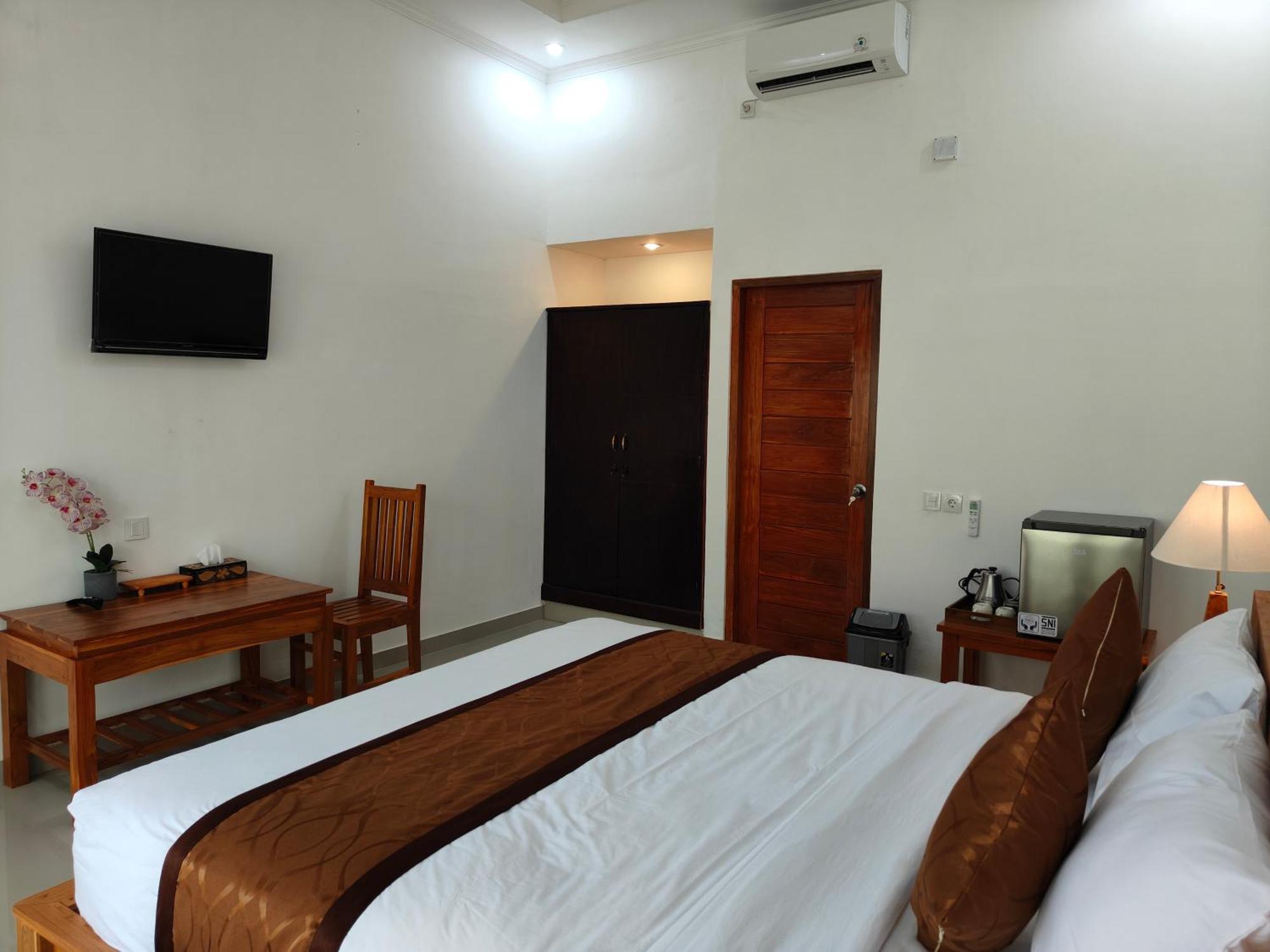 Arumanis Homestay Пекату Экстерьер фото